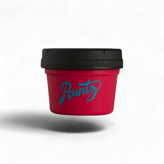 RE Stash Jar Runtz Red 4oz Glas mit rotem Silikonmantel – geruchsdicht und wiederverwendbar, erhältlich bei Pief-Leaf®