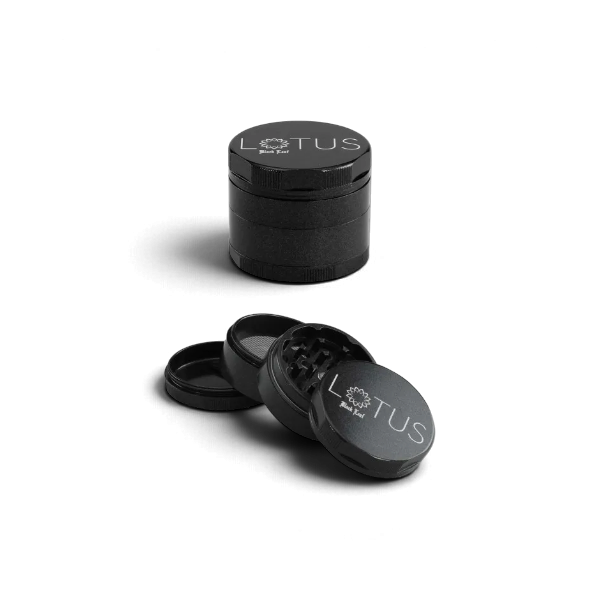 Vier-teiliger Black Leaf Grinder mit Antihaft-Lotuseffekt