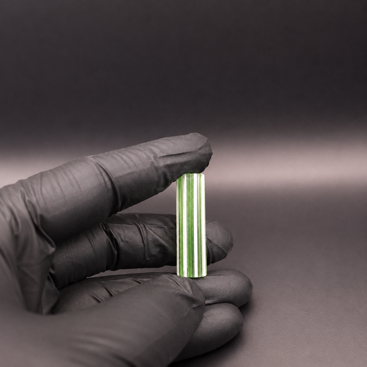 Meccas Glas Glas Tip 9 mm mit 7-Loch-System in grün weißer Optik