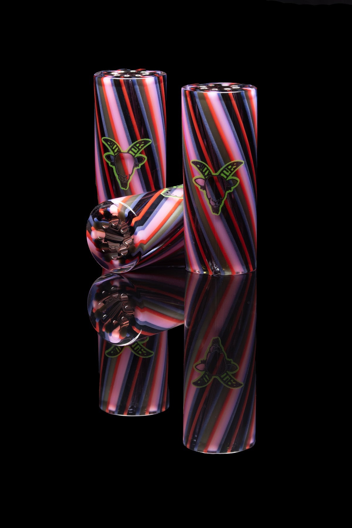 Roll with the Goat Bleed but never die Glas Tip mit Full Pinstriping