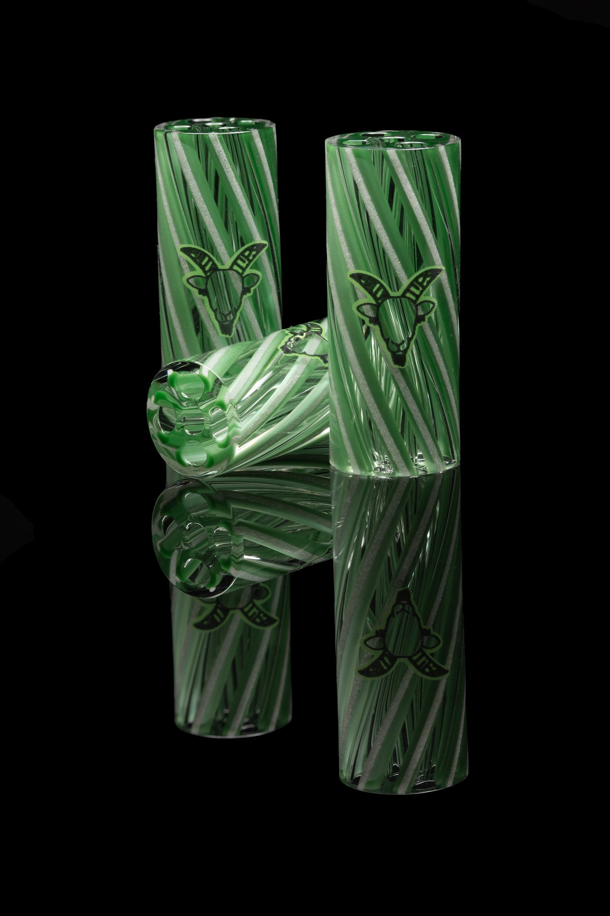 Roll with the Goat Glas Tip Aphrodite 5 Hole Limited Edition