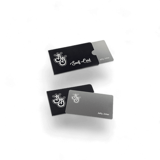 Snuff Card aus Edelstahl im Kreditkartenformat von Jelly Joker