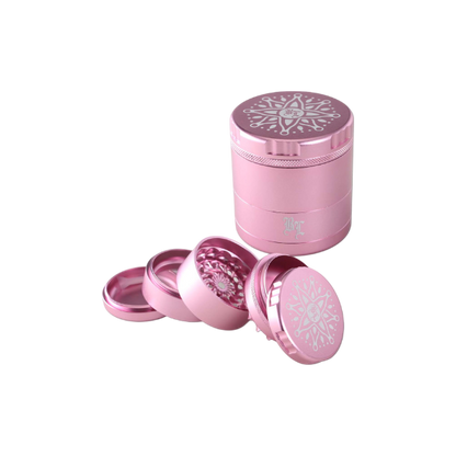 CNC-Blumen-Grinder 5-teilig in Pink, mit innovativem Pressmuster und Pollenfach, erhältlich bei Pief-Leaf®