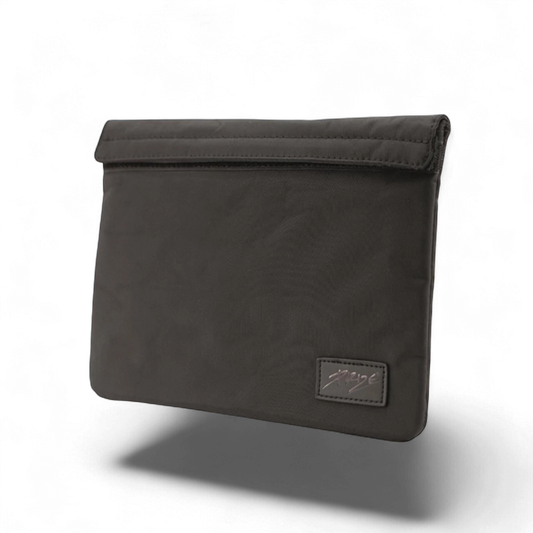 PURIZE Aktivkohletasche M – schwarze geruchsdichte Tasche mit Aktivkohlefutter und PURIZE Logo